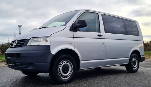 Volkswagen T5 Kombi 5 Sitze Klima