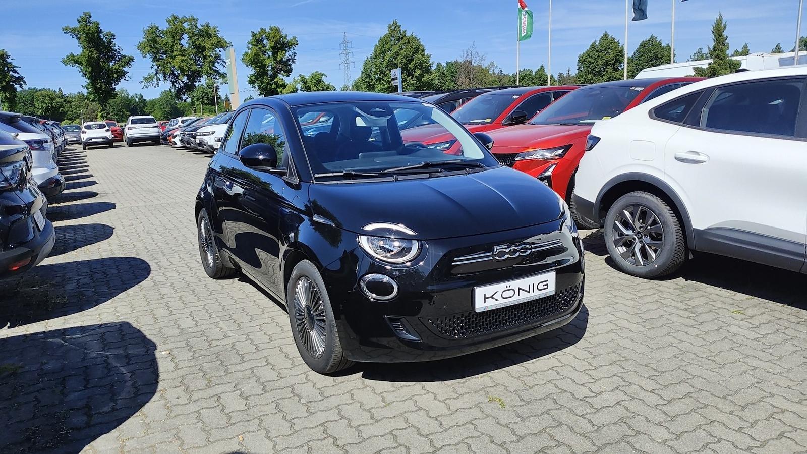 Fiat 500e 3+1 42 kWh, SOH % Klimaatm., ZV+FB