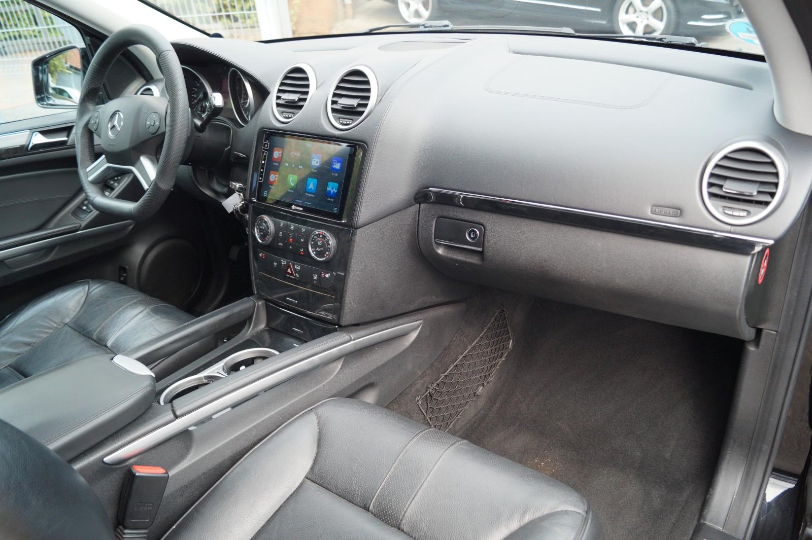 Mercedes-Benz ML 350 CDI 4Matic V6 211 ch – Pack Sport – Toit ouvrant – Cuir – 180 100 km