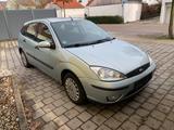 Ford Focus 1.6 - sehr zuverlässig! - Ford Focus aus 2003: Kleinwagen