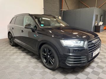 Audi Q7 - 3