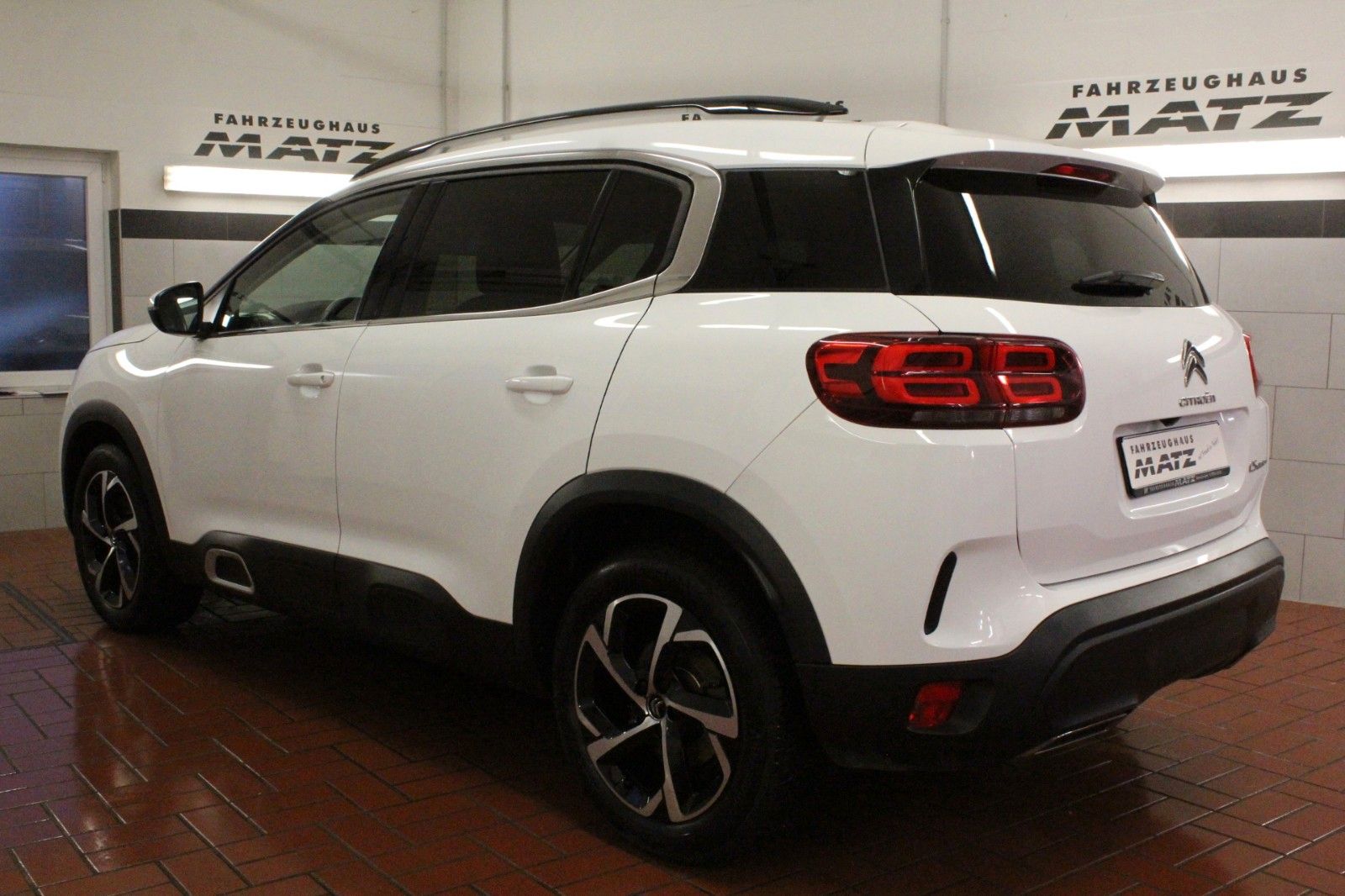 Fahrzeugabbildung Citroën C5 Aircross  PureTech 130 Automatik *AHK*