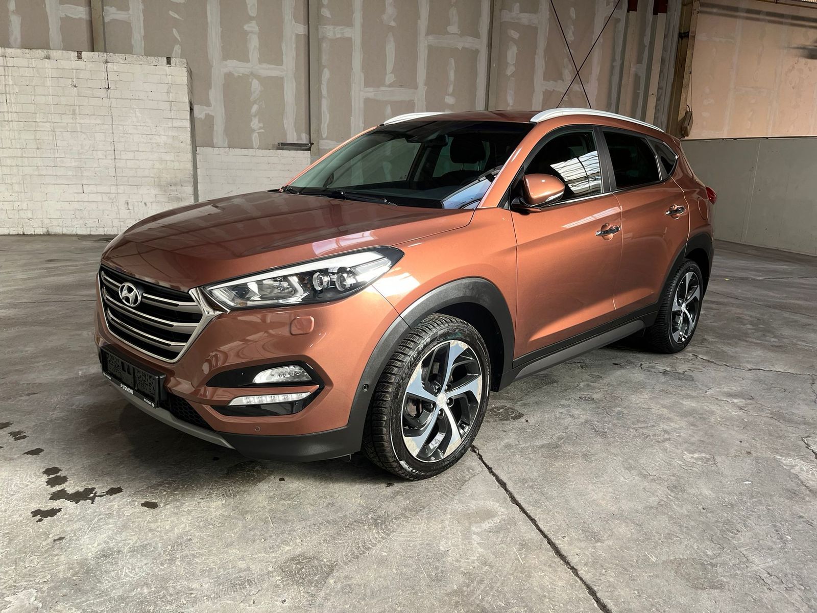 HYUNDAI Tucson