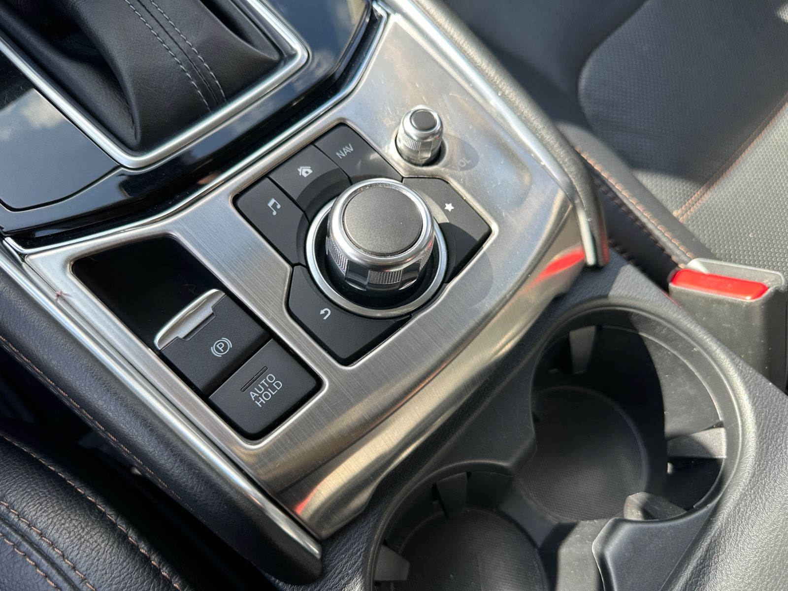 Fahrzeugabbildung Mazda CX-5 Sports-Line AWD/Navi/Leder/LED/360°Kam/AHK
