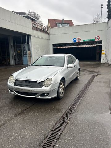 Mercedes-Benz C 180 C -Klasse Sportcoupe C 180 Kompressor