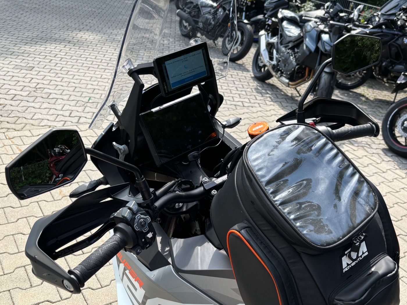 Fahrzeugabbildung KTM 1290 Super Adventure S Vollausstattung Techpack,