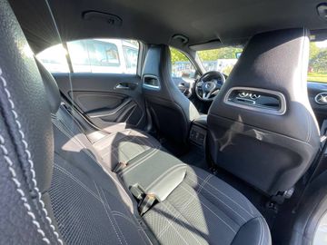 Fahrzeugabbildung Mercedes-Benz A 200 CDI Urban BlueEfficiency*Tempomat*Bi-Xenon