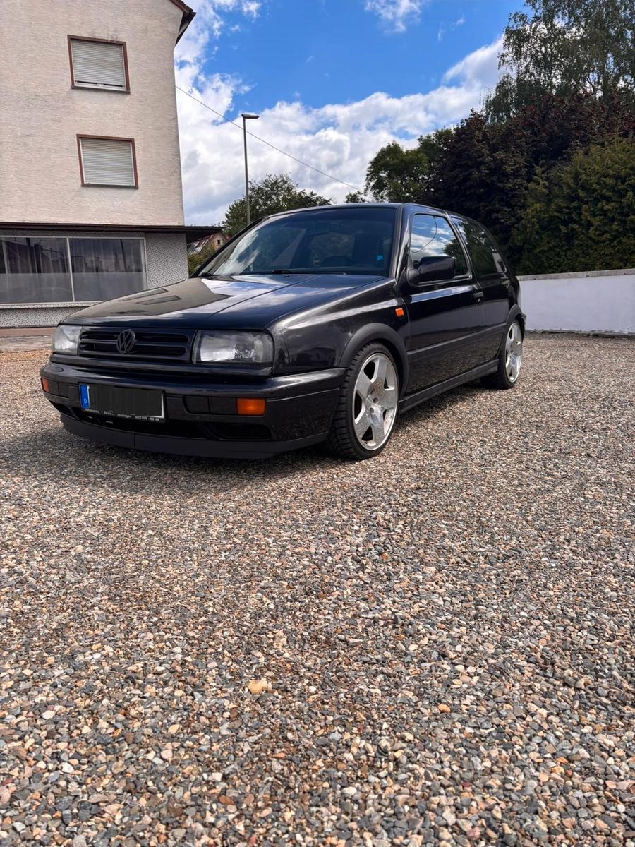 Volkswagen Golf VR6