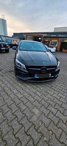 MERCEDES-BENZ CLA 250 Coupe AMG Line