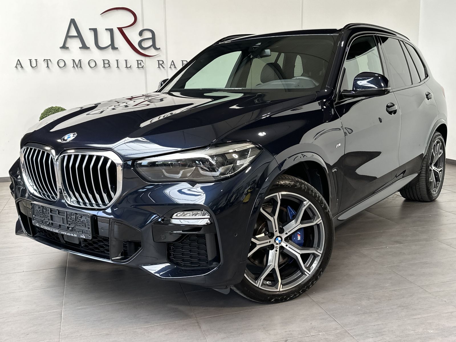 Fahrzeugabbildung BMW X5 xDrive30d M-Sport NAV+LED+AHK+360°+21ZOLL+PP