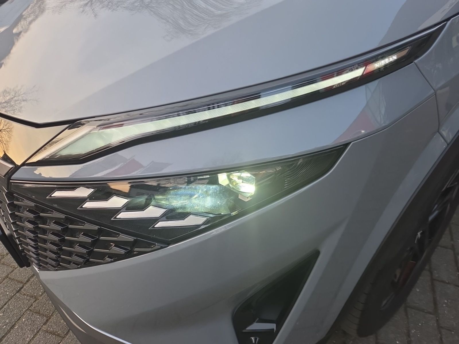 Fahrzeugabbildung Nissan Qashqai 1.3 DIG-T MHEV N-Connecta 158 PS Autom.