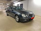 Mercedes-Benz E-Klasse W211 220 CDI Avantg... - gebrauchte Mercedes-Benz 220 aus dem Jahr 2008
