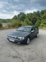 Volvo V70 2003 - Volvo V70 20V mit Benzin-Antrieb