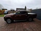 Nissan Navara 2.3 dCi Automatik Allrad  - Nissan Navara: Automatik