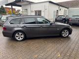 BMW 325 Baureihe 3 Touring 325i - BMW 325 aus 2006: 325i