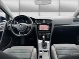Volkswagen Golf VII Lim. 1.5 TSI BMT EU6d-T Highline R-Line - Volkswagen Golf: 5.6