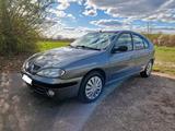 Renault Megane 1,6 - gebrauchte Renault Megane aus dem Jahr 2002
