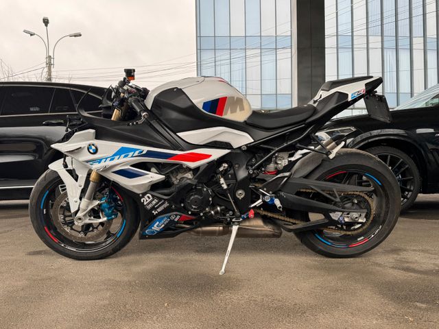 BMW M S1000 RR