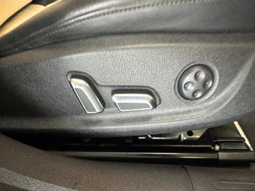 Audi A5*S-LINE*PANO*KEYLESS*ACC*PDC*SPURHT*VollLEDER*