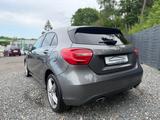 Mercedes-Benz A 180 CDI BlueEfficiency/NAVI/XENON/BT/TEL/ACC/ - Mercedes-Benz A 180 mit Diesel-Antrieb: Cdi