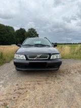 Volvo V40 BJOO - gebrauchte Volvo V40 aus dem Jahr 2000