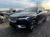 Volvo XC90 Plus Bright Recharge AWD 7 Sitzer - Volvo: 7 Sitzer
