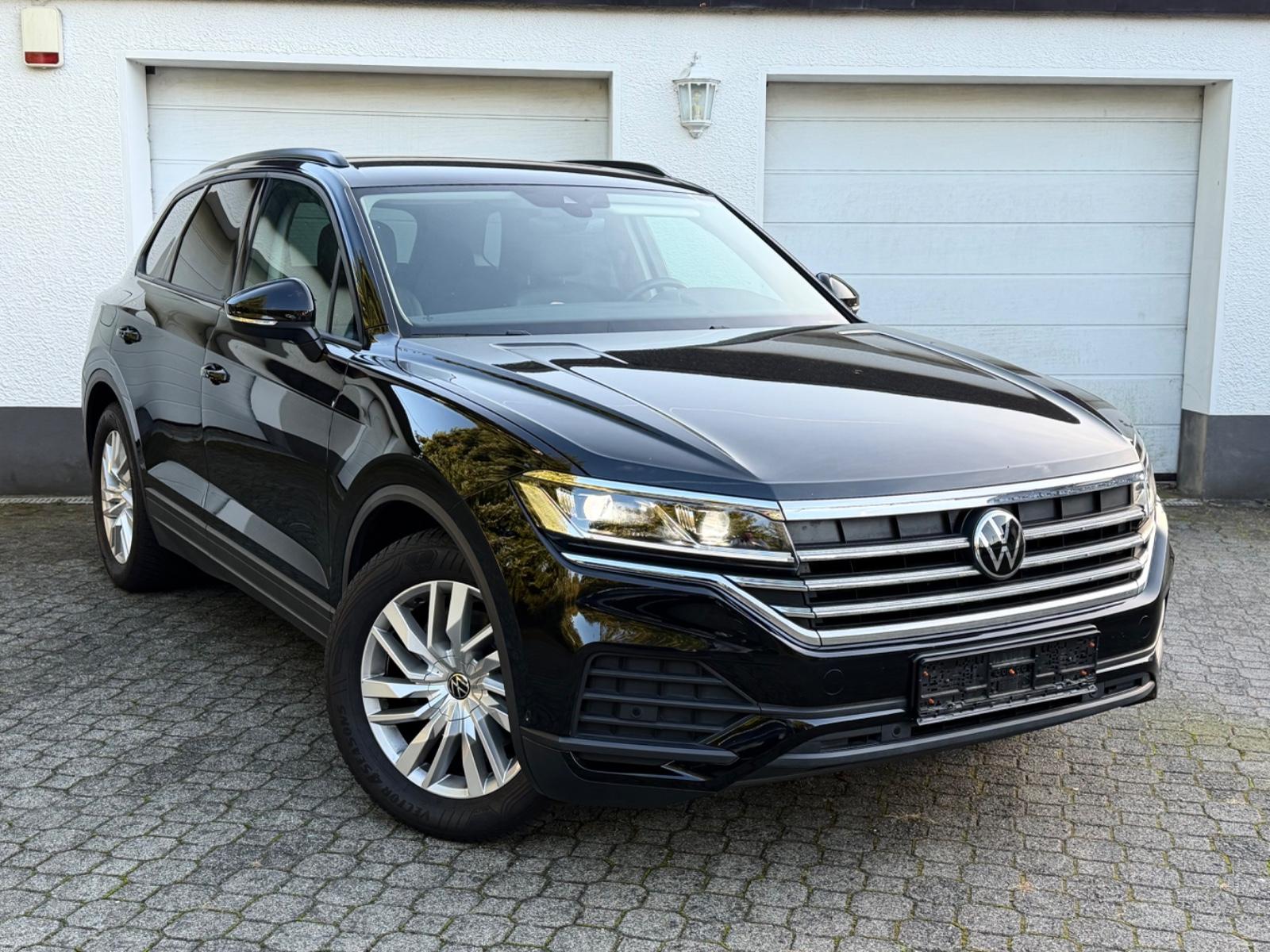 Volkswagen Touareg 3.0 TDI 4Mot LUFT*ACC*KAMERA*AHK*4xKLIMA