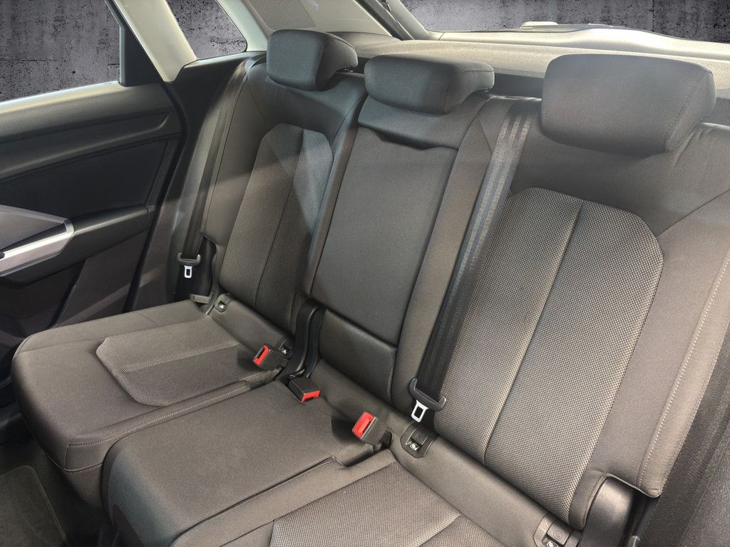 Audi Q3 45 TFSI e S tronic LED+Navi+Phone Box+Kamera foto 11