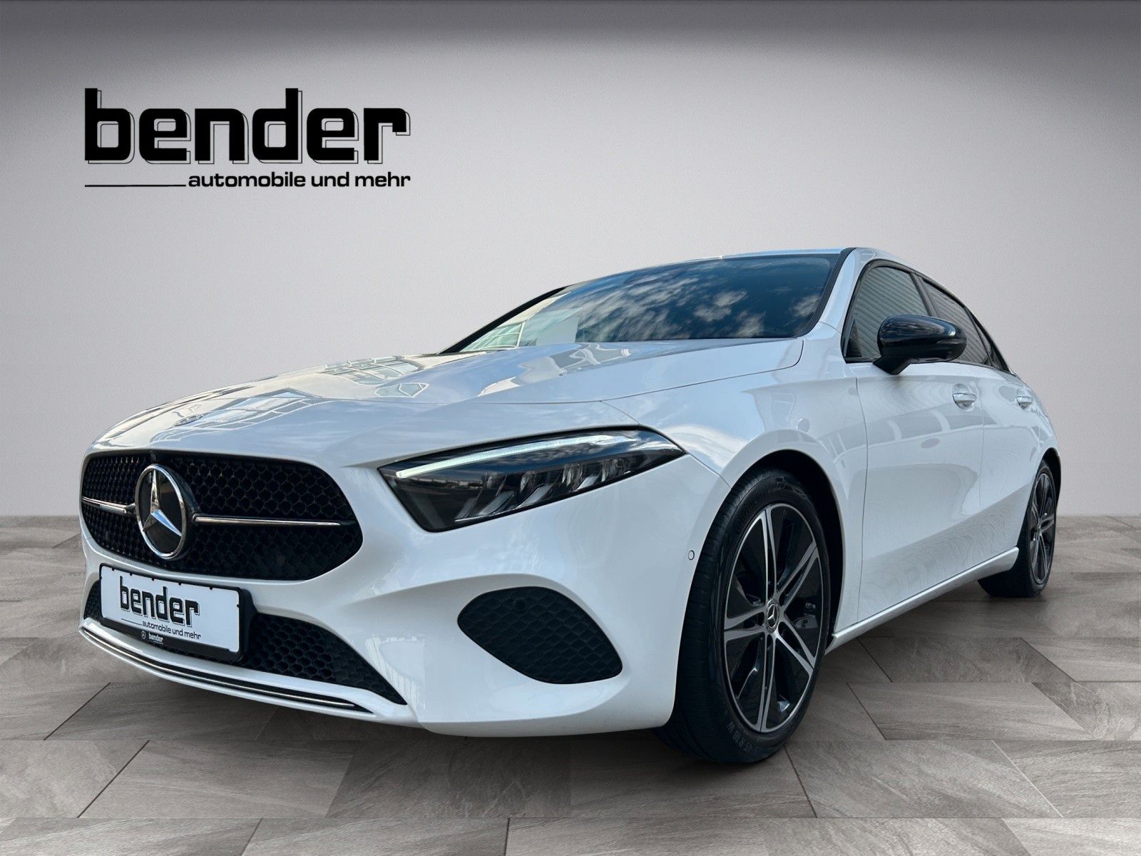 Mercedes-Benz A 180 360° KEYLESS LED TOTWINKEL NAVI NIGHT
