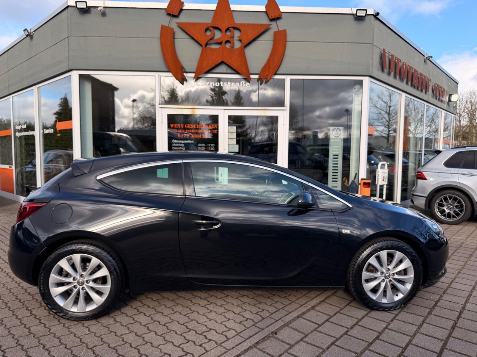 Opel Astra J GTC Innovation ,AHK