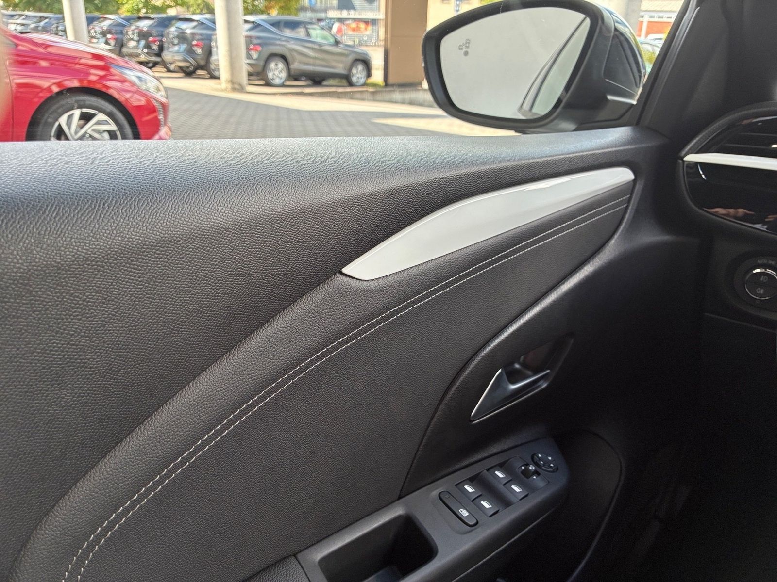 Fahrzeugabbildung Opel Corsa F 1.2 Turbo GS Kamera,LED,Matrix,Navi,SHZ