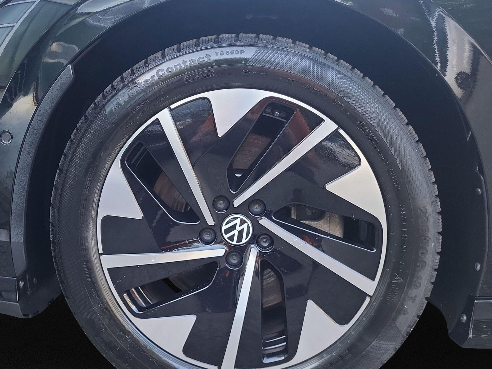 Volkswagen ID.7 Tourer Pro Black Style AHK/Pano/Wärmepumpe