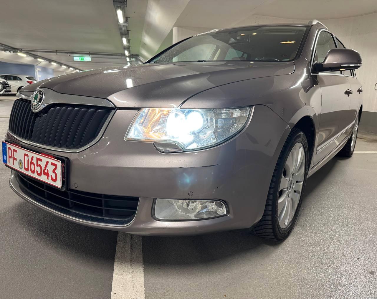Skoda Superb Combi Elegance