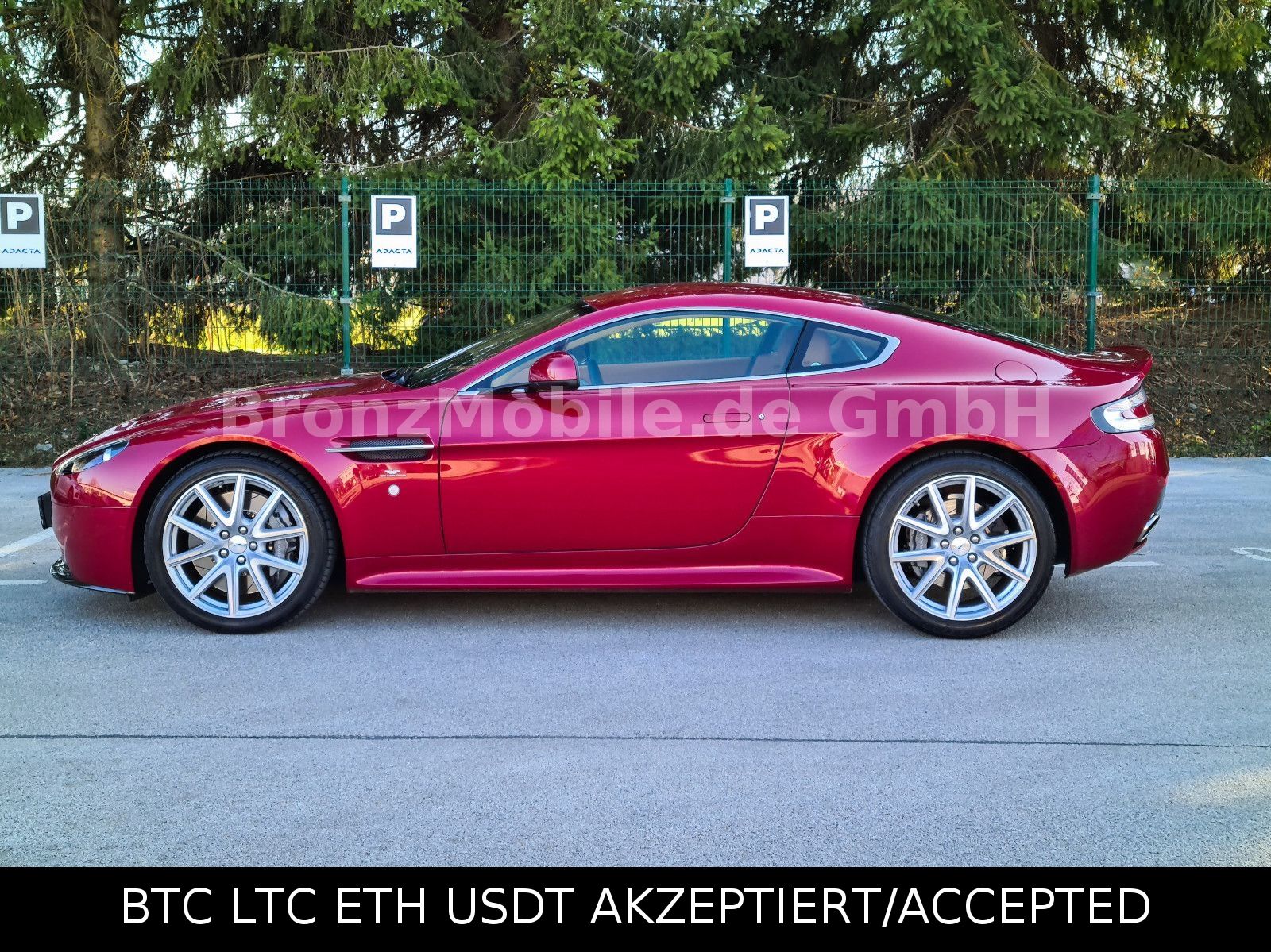 Aston Martin V8 Vantage (2012) buy