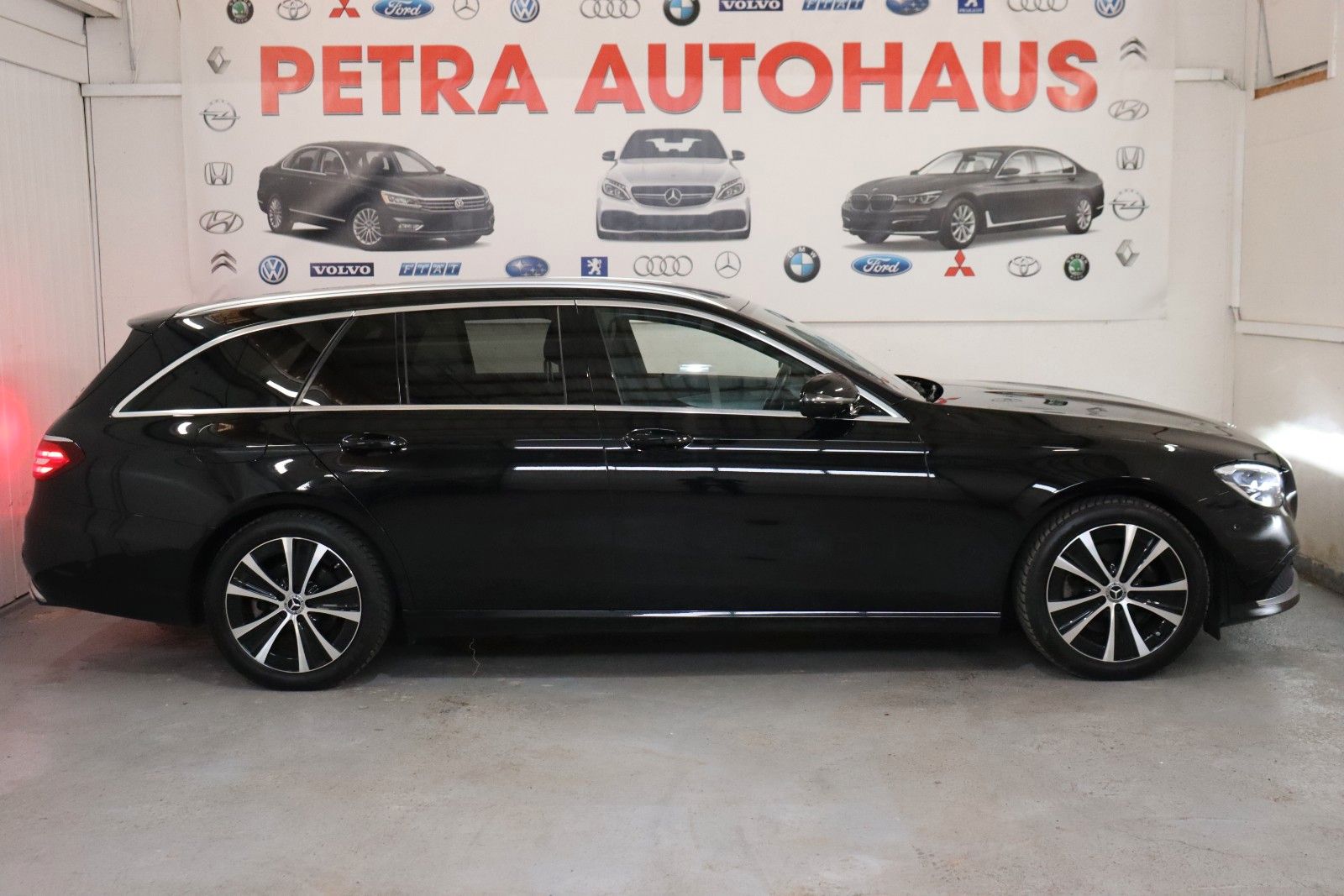 MERCEDES-BENZ E 220 d 4Matic Volldigital