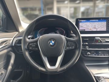 BMW 520 - 8