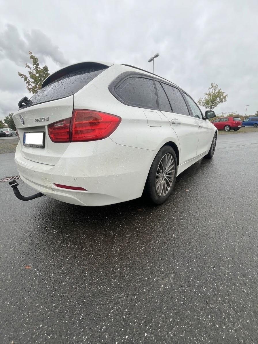 BMW 320 2015 — engine 1.995 cm³, 184 HP (135kW)