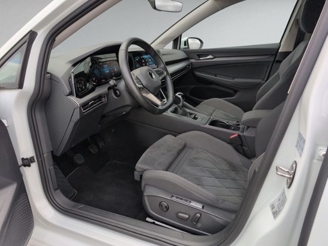 Golf VIII 1.5 TSI STYLE AHK+LED+KLIMA+ACC+PDC+SH