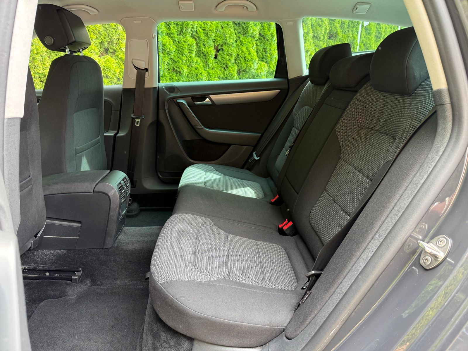 Fahrzeugabbildung Volkswagen Passat Variant 2.0TDI DSG Comfort XEN+STHZ+AHK+