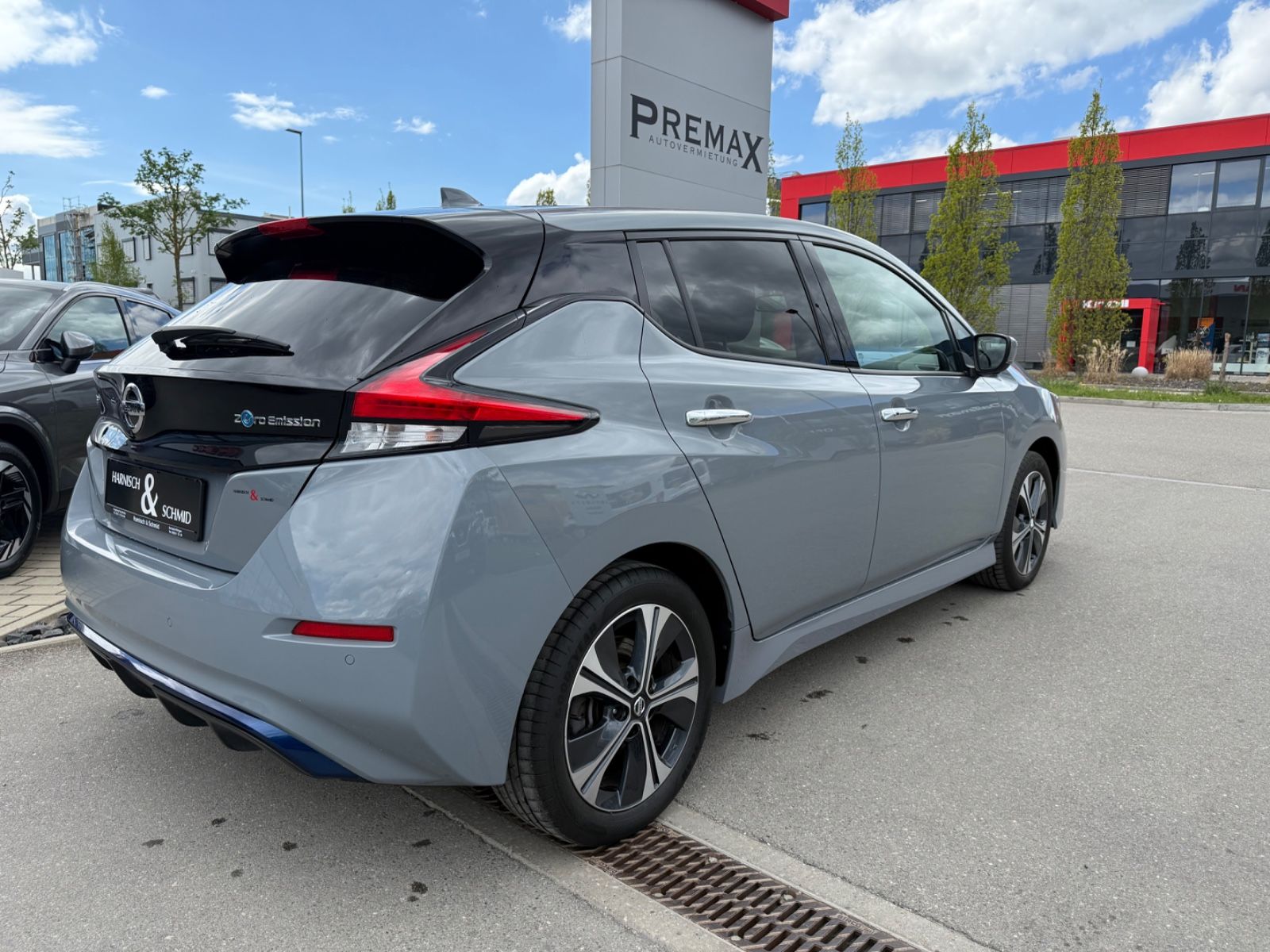 Fahrzeugabbildung Nissan Leaf N-Connecta - 360°, LED, Winter-P.,SOH96%