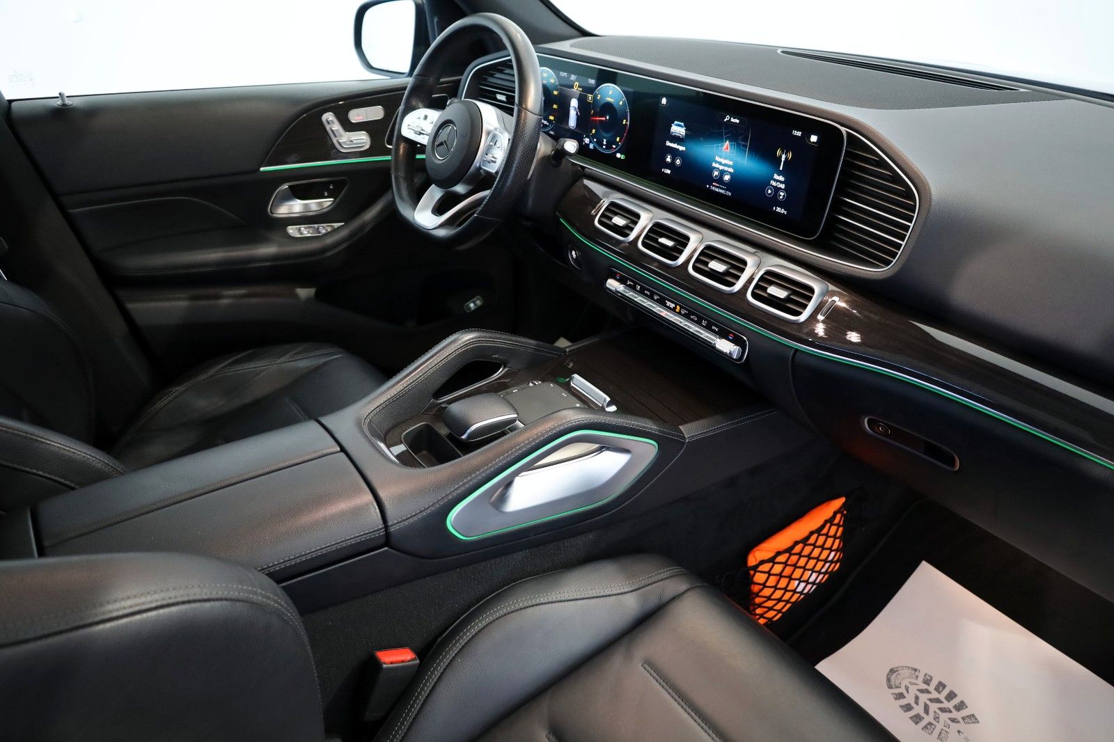 Fahrzeugabbildung Mercedes-Benz GLE 350d 4M AMG Leder,Navi,LED,Panorama,Night-P.