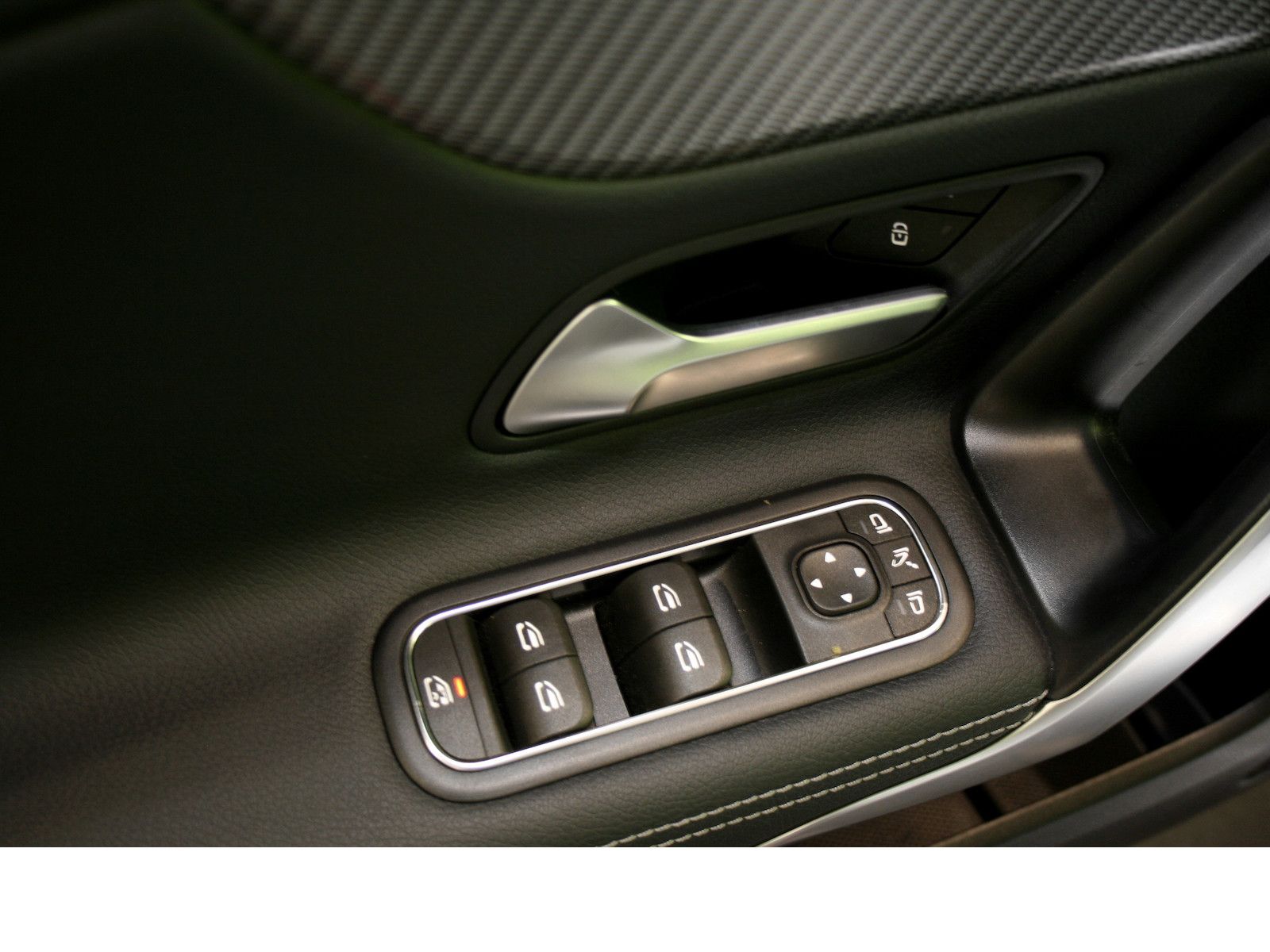 Fahrzeugabbildung Mercedes-Benz A 200 d Progr.Advanced*AHK*DISTRONIC*Winterpaket