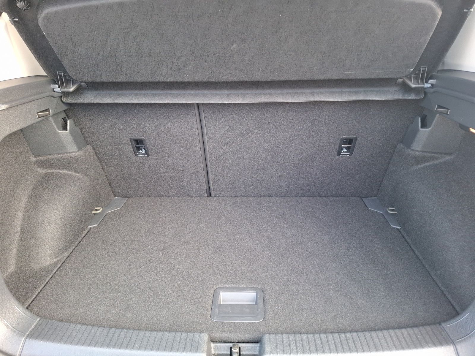 Fahrzeugabbildung Volkswagen T-Cross TSI Goal DSG LED Navi AID ACC RFK SH