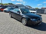 Audi A4 3.0 Cabriolet *Automatik*Vollledersitze*PTC*+ - Audi A4 aus 2002: Cabrio