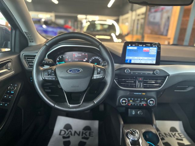Ford Focus  Turnier Cool & Connect Automatik