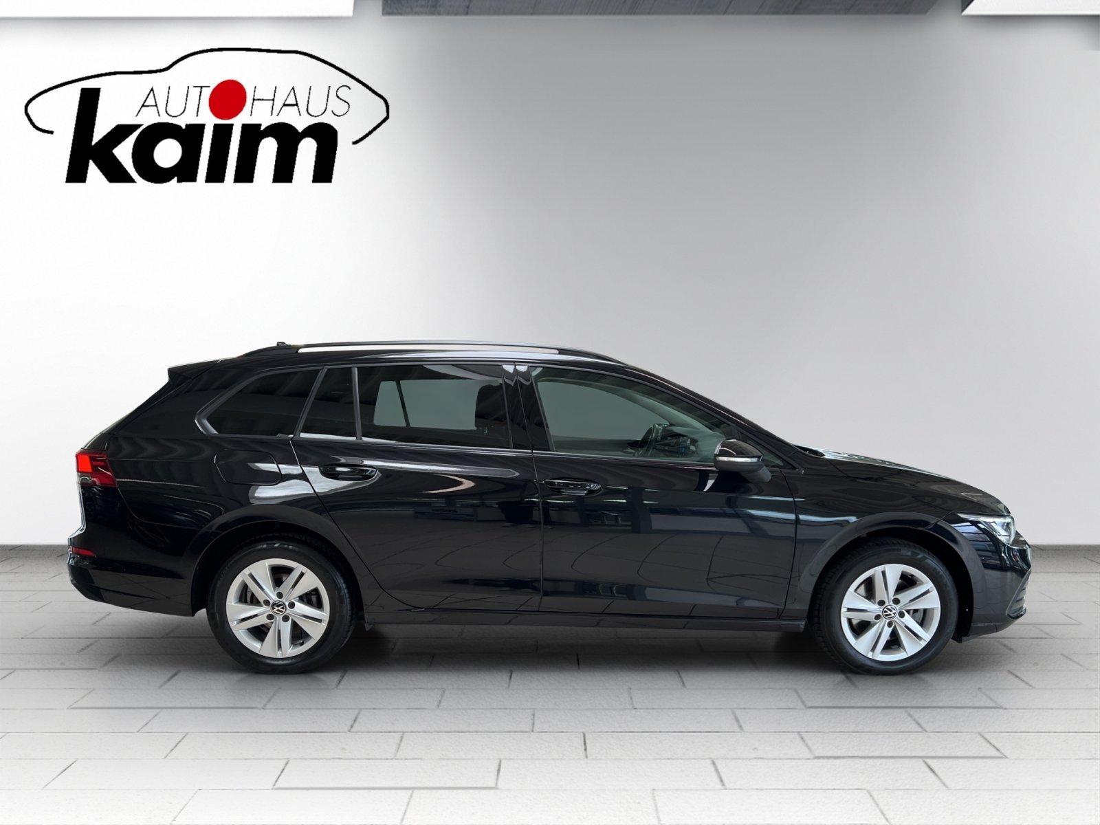 Volkswagen Golf VIII  2.0 TDI   Variant Life