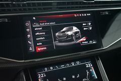 AUDI RSQ8 performance | Pano | RS-Designpaket + | 305 AUDI RSQ8 performance | Pano | RS-Designpaket + | 305
