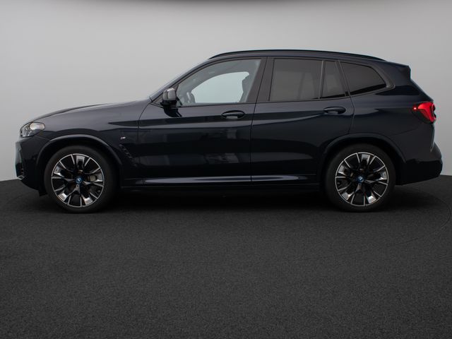 Foto Nummer 11: BMW iX3