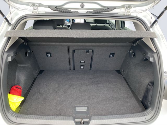 Golf Mildhybrid 1.5 eTSi 110kW DSG LED Navi Park