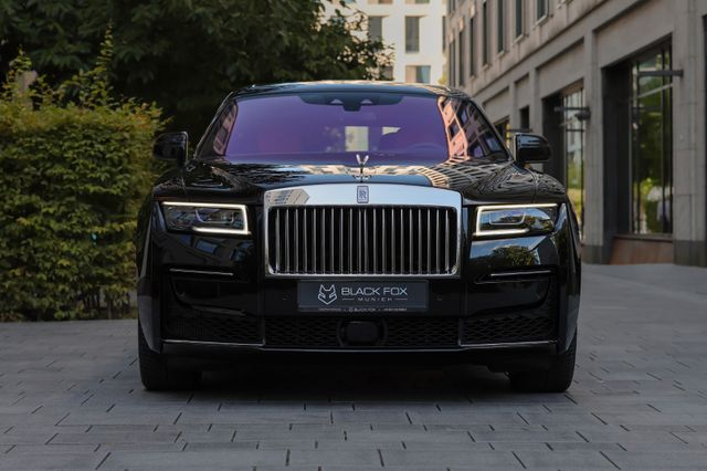 Rolls-Royce Ghost | Shooting Star| Ghost PKG  | Picnic Table